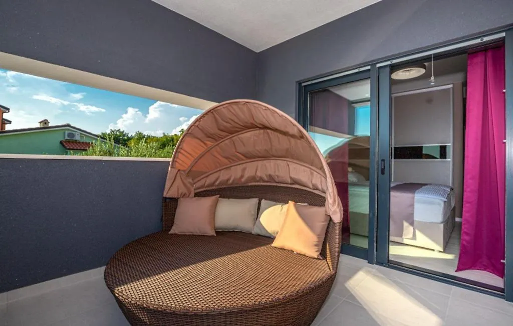 Luxury Villa Sun View With Heated Pool Crikvenica