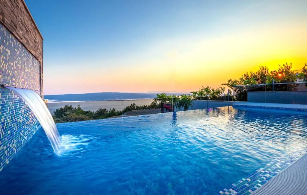 Luxury Villa Sun View With Heated Pool Crikvenica