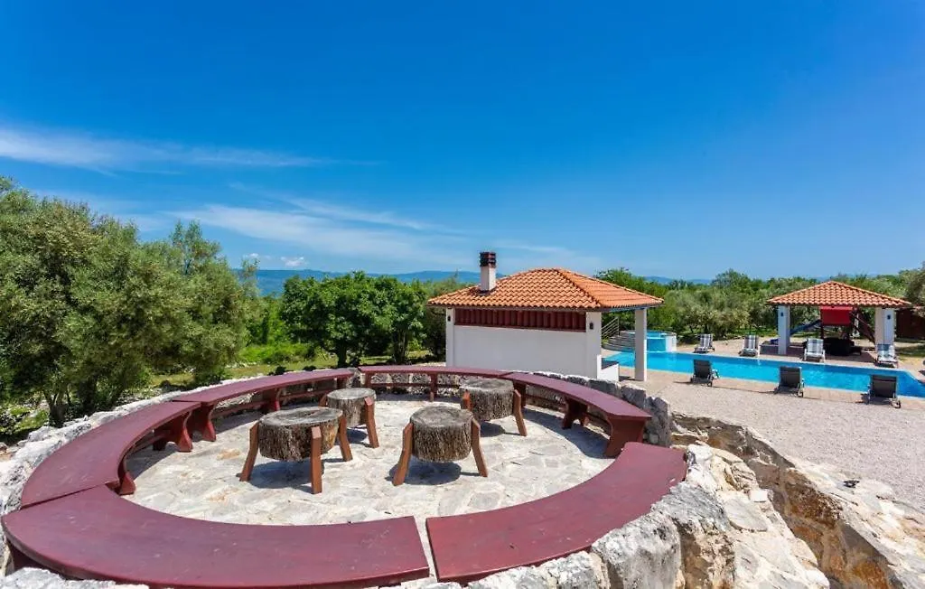 Luxury Villa Sun View With Heated Pool Crikvenica
