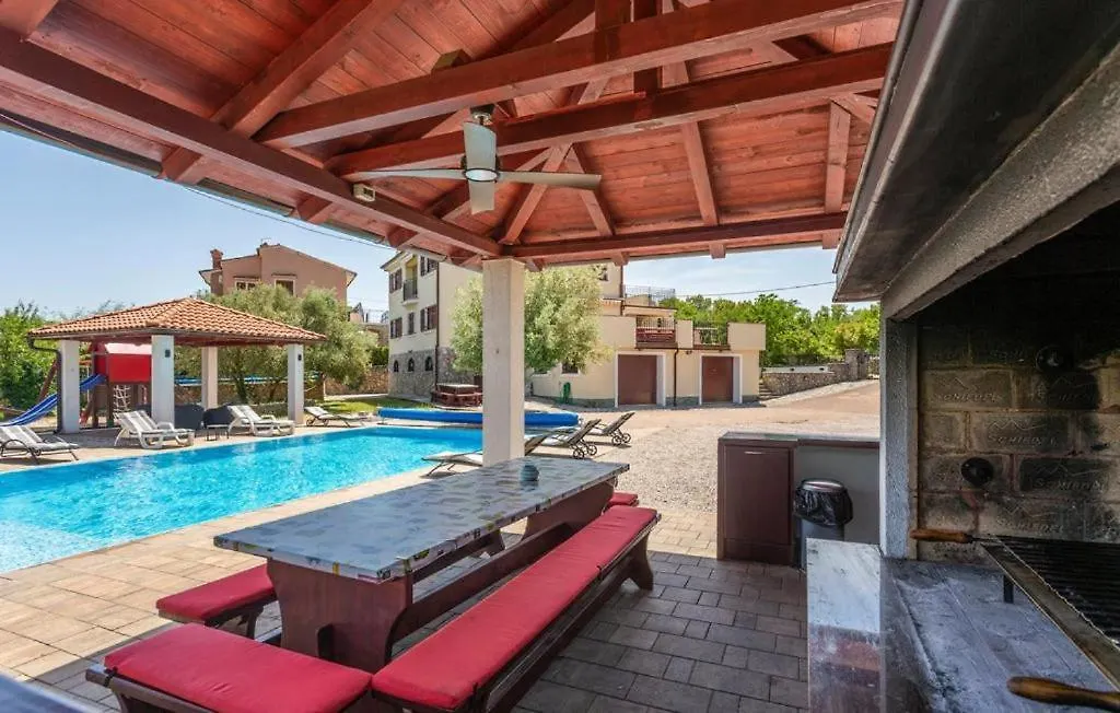 Luxury Villa Sun View With Heated Pool Crikvenica 0*,